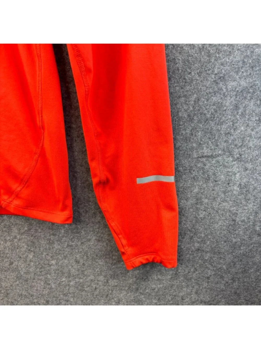 Nike Dri-Fit Element 1/4 Zip Mens Small Running Shirt Pullover 904946-852